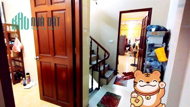 Bán Nhà Sát Quận 1 - Dương Bá Trạc - Kinh Doanh Sầm Uất - Thu Nhập 30tr.tháng