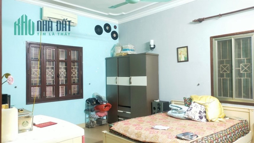 Bán Gấp Nhà Phố Tôn Đức Thắng 65m2 4Tầng MT 3,2m chỉ 5,4 tỷ.
