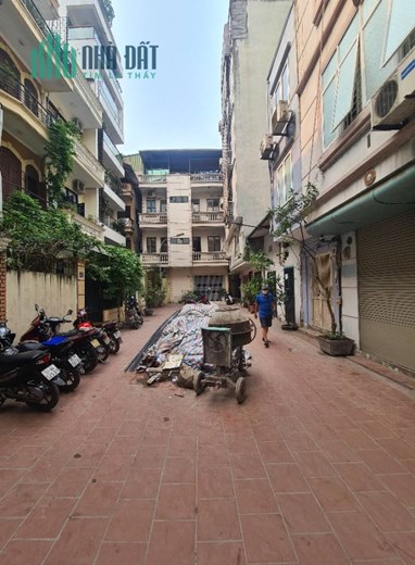 PHÂN LÔ NGÕ Ô TÔ KINH DOANH - 3 tầng Lý Nam Đế 46m2 MT4m nhỉnh 7 tỷ - GẦN PHỐ, SÂN RỘNG