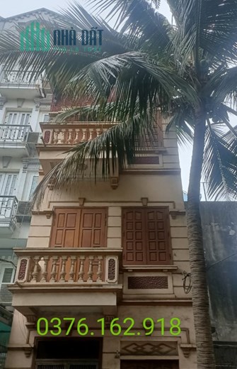 NGỌC LÂM, LONG BIÊN, 42M2 TẶNG NGAY NHÀ 3 TẦNG, 1 TUM, NHỈNH 3 TỶ