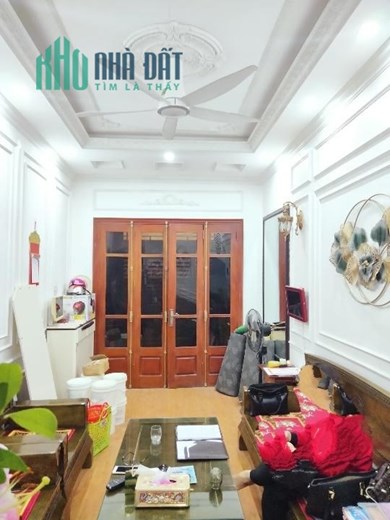 Cực hiếm Bán Đất Tặng nhà Phố Tây Sơn 66m2 5 tầng mặt tiền 4.5m ngõ thông gần phố chỉ 5,5 tỷ lh
