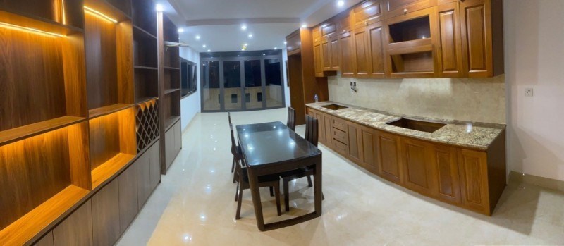 NHÀ ĐẸP MỚI XÂY, 7 TẦNG - THANG MÁY -  PHỐ NGÔ GIA TỰ - NGÕ THÔNG - Ô TÔ TRÁNH - KINH DOANH - VĂN