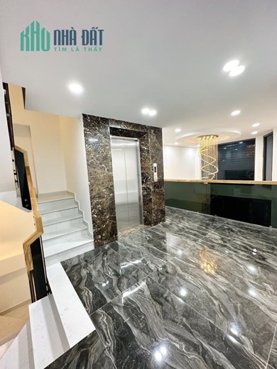 MẶT TIỀN LÔ GÓC KHU PHAN XÍCH LONG 5 TÁM THANG MÁY NGANG KHỦNG 5,5M NHỈNH 12 TỶ TL