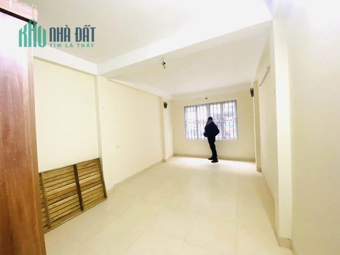 BÁN NHÀ MẶT PHỐ QUANG TRUNG HÀ ĐÔNG, 37M2, MẶT TIỀN 3.5M, KD VỈA HÈ 5M. GIÁ 5 TỶ 4.