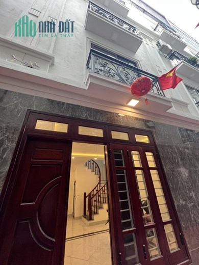 CHO THUÊ NHÀ NGUYÊN CĂN PHÚC LỢI, LONG BIÊN 40M2 * 5 TẦNG * NHÀ MỚI XÂY