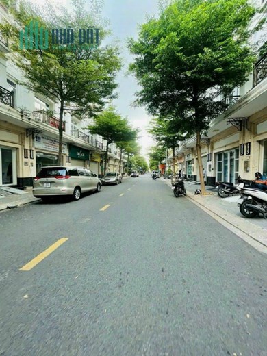 Kẹt tièn bán gấo trước mặt khu CITY LAND GÒ VẤP giá 14,5 tỷ rẻ nhất địa điểm
