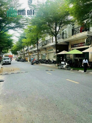 Kẹt tièn bán gấo trước mặt khu CITY LAND GÒ VẤP giá 14,5 tỷ rẻ nhất địa điểm