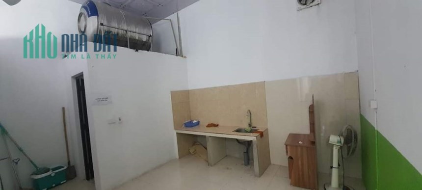 Cho thuê nhà c4 mặt đường Lạc Long Quân, Khai Quang giá 7tr .  Liên hệ: 0986.454.393 - 0986.797.222