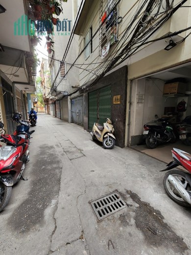 Cần bán mảnh đất Phường Nhân Chính, Thanh Xuân. 45m MT5,2m. giá 4,x tỷ
