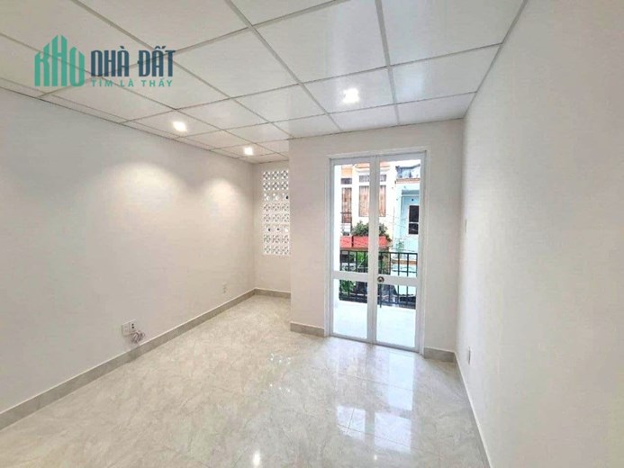 NGỘP BANK GẤP GẤP BÁN - CHỈ 4.75 TỶ - 47M2 - HXH  NGAY QUANG TRUNG