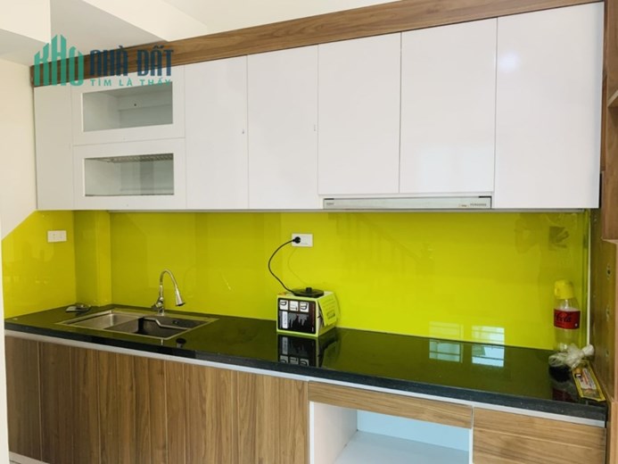 Chính chủ. Bán nhà đường Láng, Đống Đa. 35m2 x 4T. MT 5m. Ô TÔ. KD. Nhỉnh 4 tỷ. 0968084286