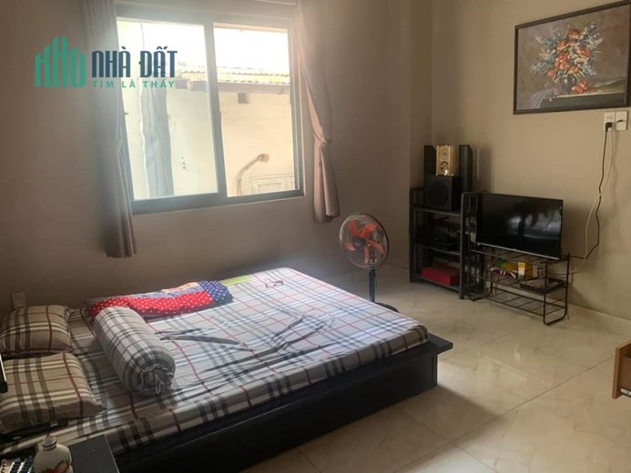 Cạnh Quận 1 DtSd 420m2 dân trí Lê Quốc Hưng giá rẻ Quận 4 Giảm 2 tỷ