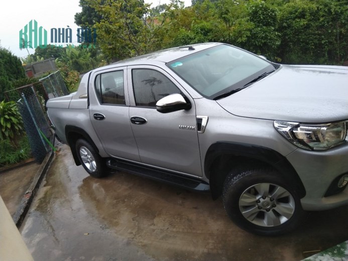 Cần bán xe toyota hilux 2.4E sản xuất 2017, đăng ký 2018  Phường Đại Kim, Quận Hoàng Mai, Hà Nội