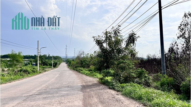 bán gấp 3 lô đất QH SKC, MT Cụm CN, phù hợp đa dạng ngành nghề SX, KD. vị trí đẹp