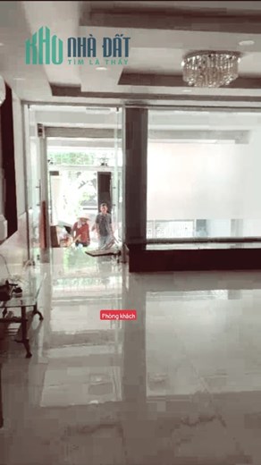 CẠNH ĐH RMIT Nhà 3 tầng 4 Phòng KDC an ninh 20 triệu