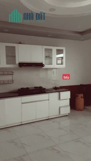 CẠNH ĐH RMIT Nhà 3 tầng 4 Phòng KDC an ninh 20 triệu