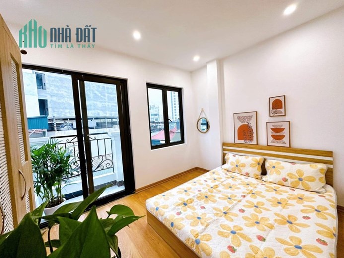 Bán nhà ngõ ô tô đường Phạm Văn Đồng quận Bắc Từ Liêm, dòng tiền 50tr/tháng, giá rẻ chỉ nhỉnh 11 tỷ.