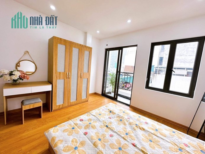 Bán nhà ngõ ô tô đường Phạm Văn Đồng quận Bắc Từ Liêm, dòng tiền 50tr/tháng, giá rẻ chỉ nhỉnh 11 tỷ.