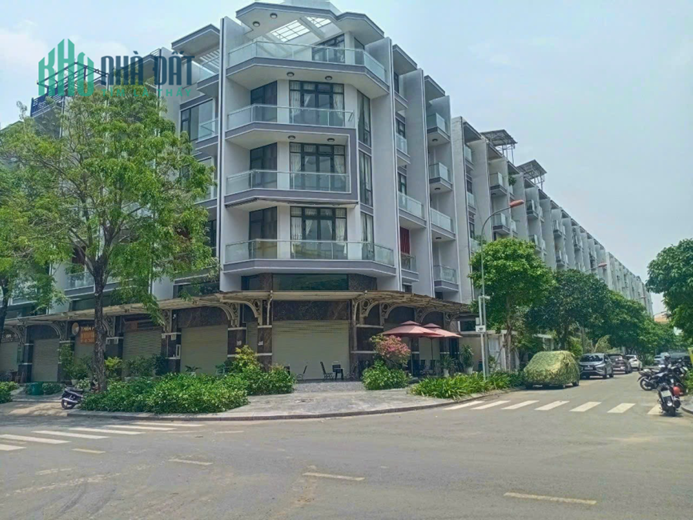 Bán căn góc hai mặt tiền KDC Vạn Phúc City, TP Thủ Đức
