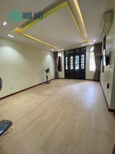 Cho thuê nhà mặt đường Nguyễn Du, Khai Quang, Vĩnh Yên 🔥🔥120m2, gias: 8,5tr/  thang.