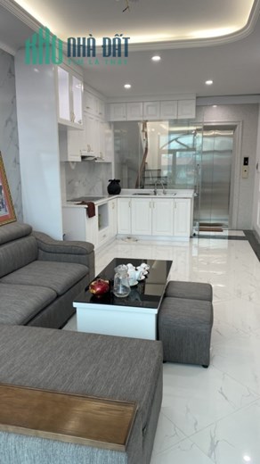 Bán nhà Ngọc Khánh, ĐĐ. Nhà mới xây 7 tầng thang máy DT 38m2 phù hợp ở GĐ. Giá chỉ 8 tỷ