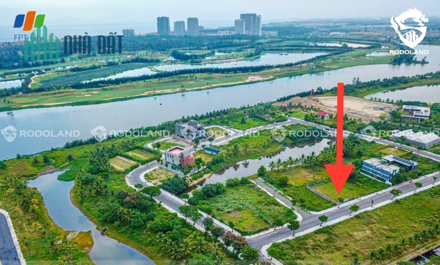 Bán 416m2 đất biệt thự FPT Đà Nẵng + không gian xanh 500m2 phía sau. Mua 1 được 2