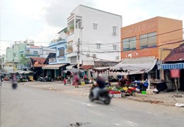 Nhà thuê 2 Tầng căn góc mặt tiền đường Ba Đình P10Q8 - Giá : 20 Triệu