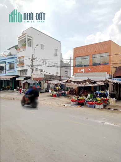 Nhà thuê 2 Tầng căn góc mặt tiền đường Ba Đình P10Q8 - Giá : 20 Triệu