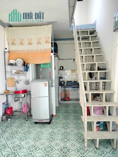 Nhà thuê hẻm đường Liên Tỉnh 5 P5Q8 - Giá : 5 Triệu