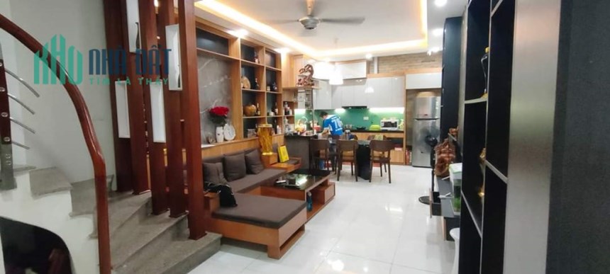 Hàng VIP siêu hiếm rẻ nhất thị trường Hà Đông 
Chủ nhà gửi bán nhà 5 tầng dịch vụ Cây Quýt - La