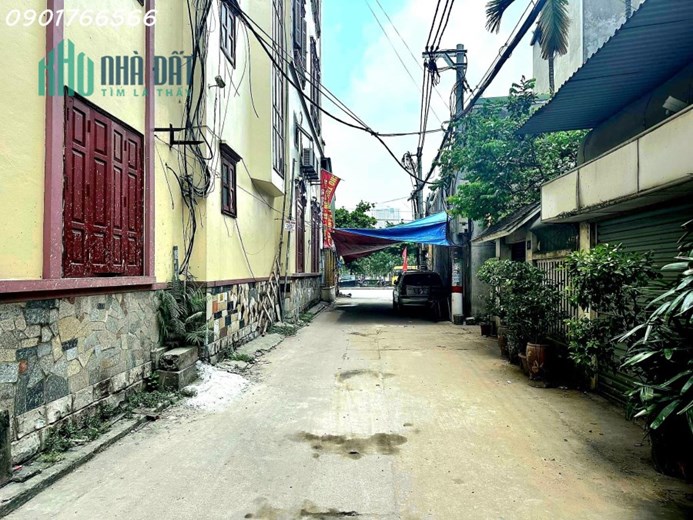 Bán Đất Phân Lô, Phố Giải Phóng, Quận Hoàng Mai, 90m, Mt 5.3m, Giá 10.95 tỷ.