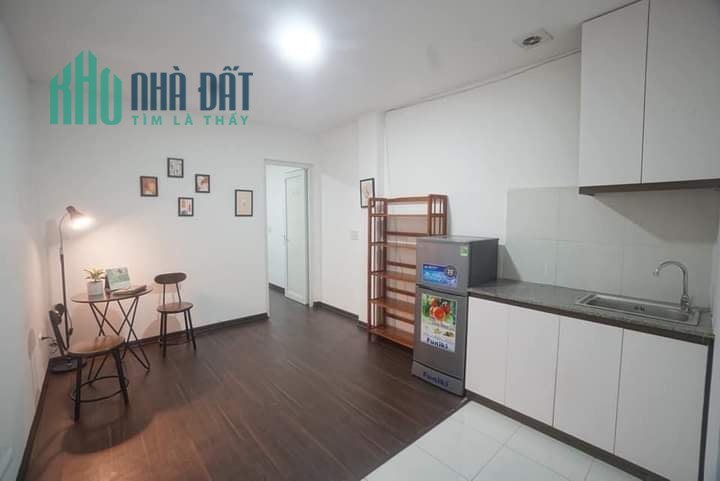 Bán ccmn Mạc Thị Bưởi Minh Khai 42m 7 tầng thang máy 12p thoáng DT 50tr giá 6.15 tỷ