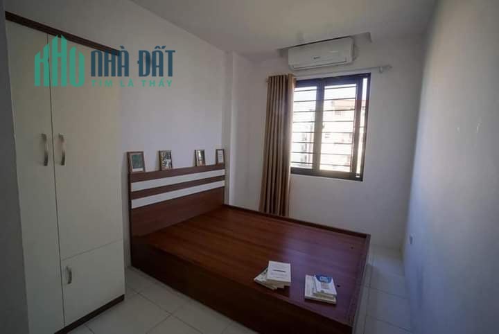 Bán ccmn Mạc Thị Bưởi Minh Khai 42m 7 tầng thang máy 12p thoáng DT 50tr giá 6.15 tỷ