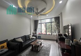 Cho thuê căn hộ tập thể  97 Phố Vọng Hà, Hoàn Kiếm 50m2 * 2 ngủ * full nội thất