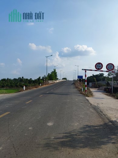 TUỔI XẾ CHIỀU, KHÔNG CÓ LƯƠNG HƯU, ĐÀNH PHẢI BÁN MIẾNG ĐẤT CẢ ĐỜI TÂM HUYẾT.