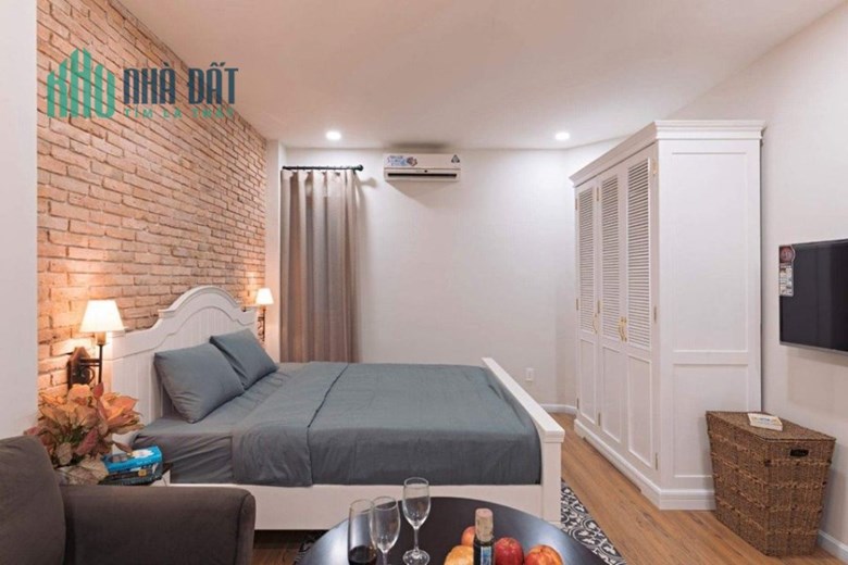 Khan hiếm! Bán nhà mặt tiền Lý Thái Tổ, 4x11m, 4 tầng, chỉ 9,6 tỷ còn TL