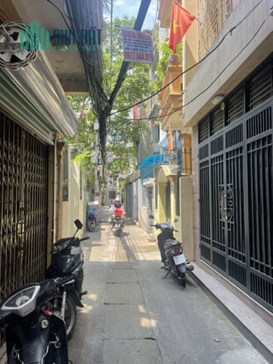 CƠ HỘI MUA NHÀ GIÁ RẺ - 40M2, 5 NGỦ, MT 5.7M, GIÁ 3.95 TỶ VÕNG THỊ - TÂY HỒ