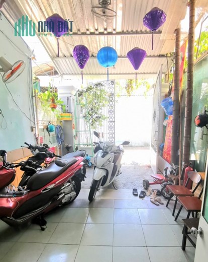 Bán nhà Hoàng Sĩ Khải Sơn Trà 2 tầng 75m2 chỉ 3,4 tỷ.
LH Mr Trung 0905243177 (Zalo).