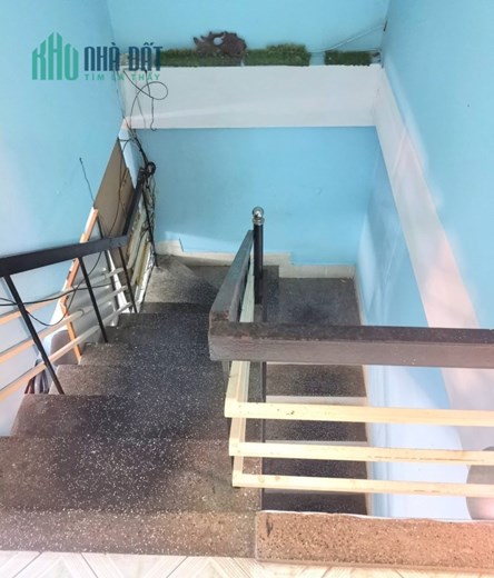 Bán nhà Hoàng Sĩ Khải Sơn Trà 2 tầng 75m2 chỉ 3,4 tỷ.
LH Mr Trung 0905243177 (Zalo).