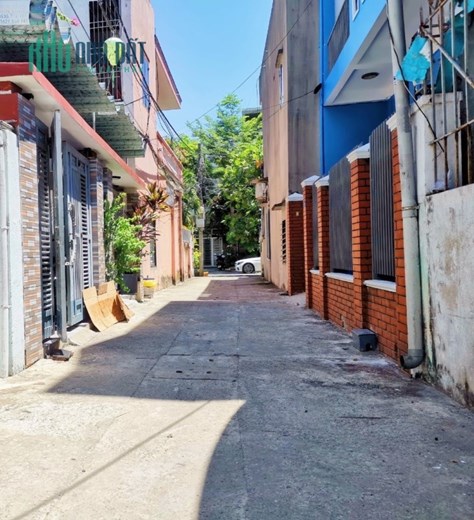 Bán nhà Hoàng Sĩ Khải Sơn Trà 2 tầng 75m2 chỉ 3,4 tỷ.
LH Mr Trung 0905243177 (Zalo).