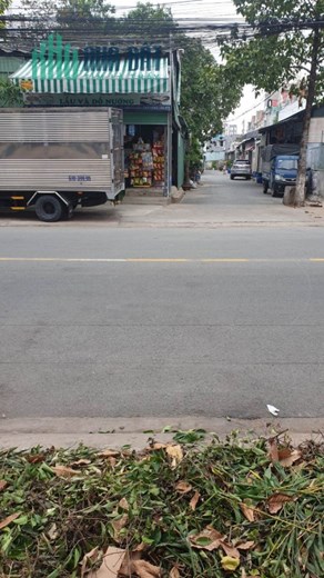Do gia đình đổi công việc mới cần sang mặt bằng