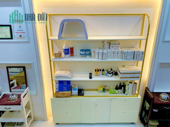 Sang nhượng Thẩm Mỹ trung tâm Hà Nội