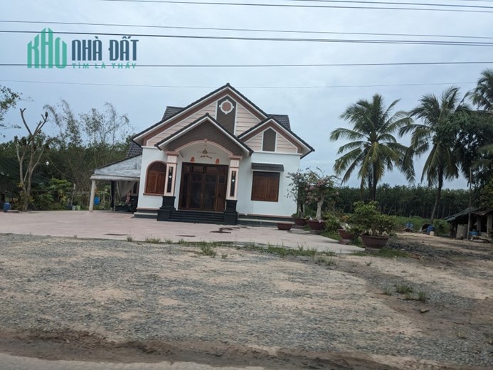 ĐẤT ĐẸP, GIÁ TỐT, CHỈ CÒN 1 LÔ