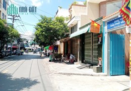 Nhà thuê hẻm 80 Trần Nguyên Hãn P13Q8 - Giá : 8.5 Triệu / Tháng