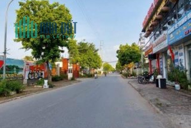 Bán mảnh đất Văn Minh, Di Trạch mặt tiền 4.5 m sổ đẹp sẵn sàng sang tên giá chỉ 2 tỷ