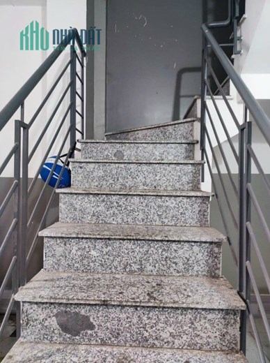 Bán CHDV Vườn Lài quận 12, 62 m2, hẻm xe tải 4 tầng 10 phòng dòng tiền gần 30 tr/tháng