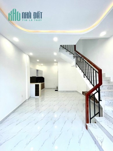 Nhà mới 2 tầng Âu Dương Lân Phường 3 Quận 8 - Giá 4 Tỷ 2