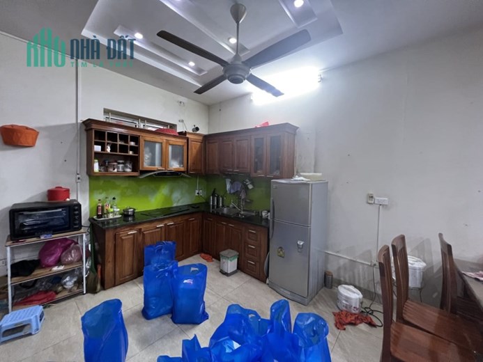 HIẾM MINH KHAI, NHÀ MỚI Ở NGAY, 5 TẦNG 3 NGỦ NHỈNH 2 TỶ 0901753139