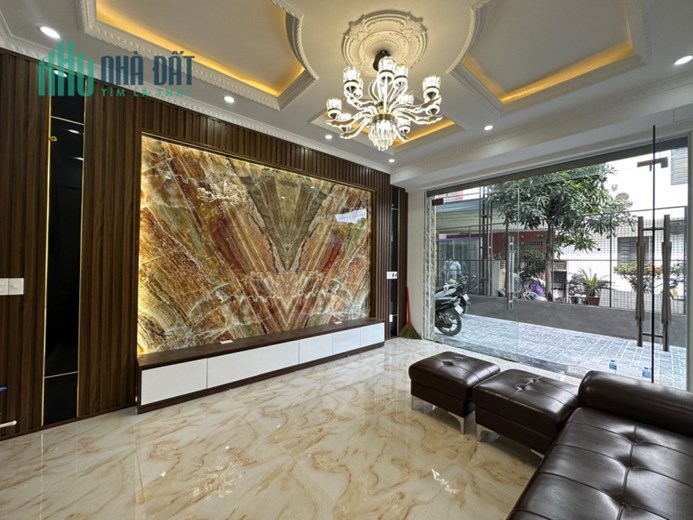 MỞ BÁN DÃY 5 CĂN XÂY MỚI VỪA HOÀN THIỆN TẠI KHÚC THỪA DỤ - THIÊN LÔI. Ô TÔ ĐỖ CỬA