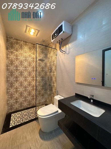 MỞ BÁN DÃY 5 CĂN XÂY MỚI VỪA HOÀN THIỆN TẠI KHÚC THỪA DỤ - THIÊN LÔI. Ô TÔ ĐỖ CỬA